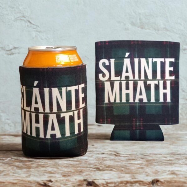 Scottish stubby holder with Slainte Mhath tartan design