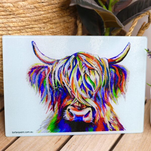 Highland cow tempered glass chopping board